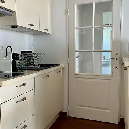 Apartment T2 A Avec Piscine, Terrasse Et Parking Prive, Proche Des Thermes - Fr-1-495-82 *