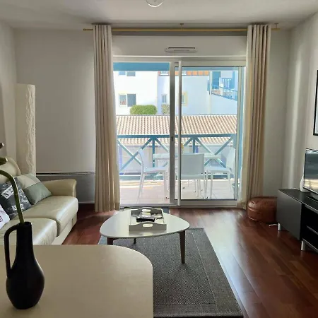 T2 A Avec Piscine, Terrasse Et Parking Prive, Proche Des Thermes - Fr-1-495-82 Apartment *