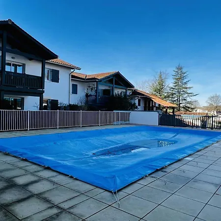 T2 A Avec Piscine, Terrasse Et Parking Prive, Proche Des Thermes - Fr-1-495-82 *